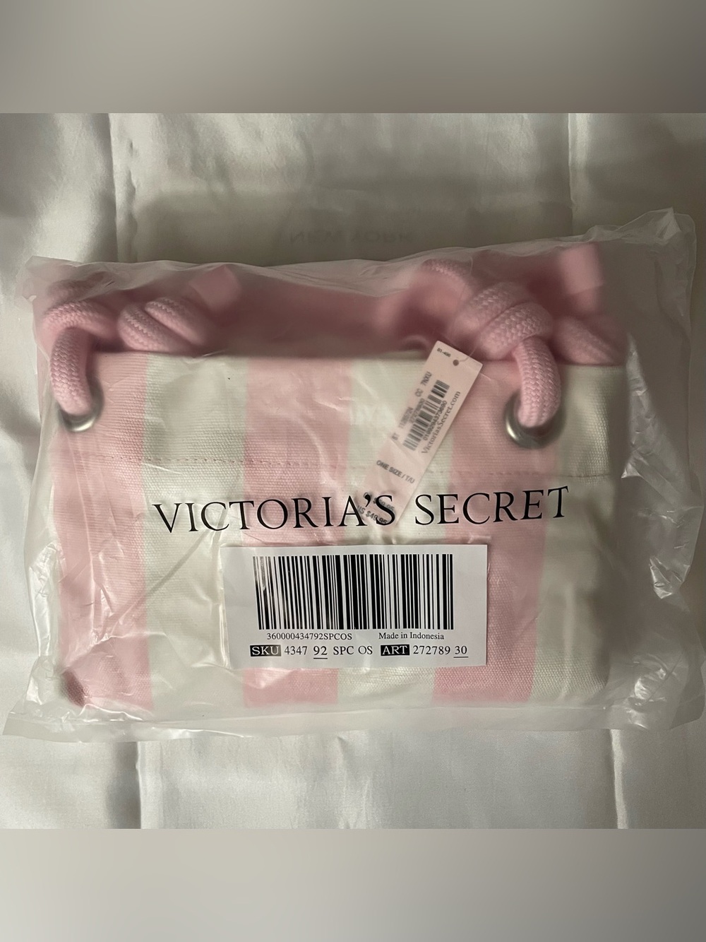 Victoria's Secret Tote Heritage Stripe Rope Handle Bag NWT - Picture 5 of 5